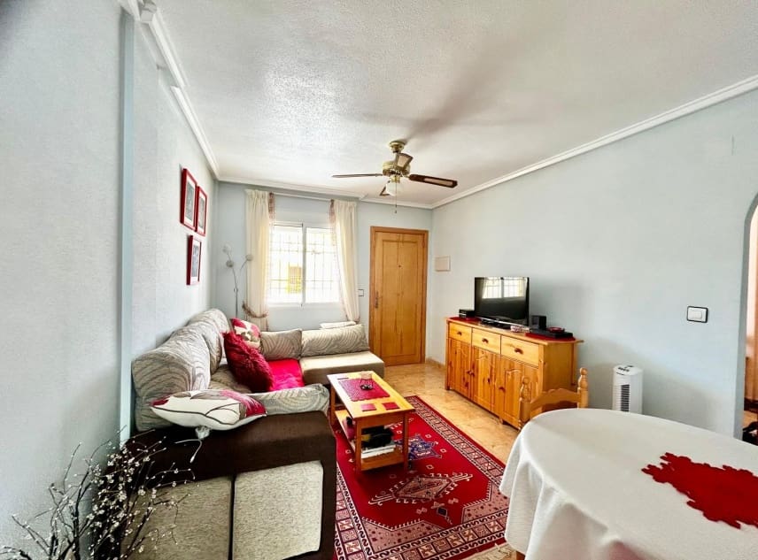 2 camera da letto Bungalow in vendita in Torrevieja con piscina - 119.950 € (Rif: 9720652)