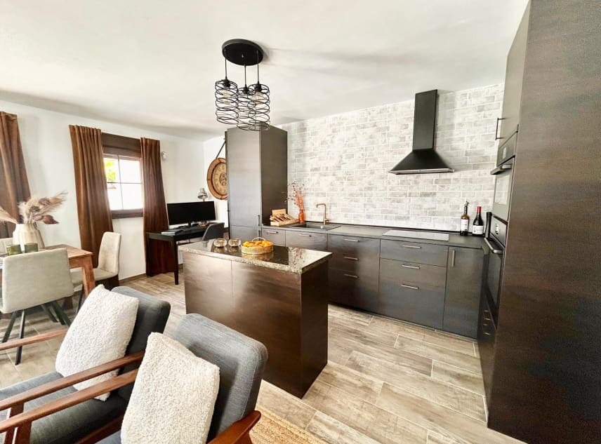 2 chambre Bungalow à vendre à La Torreta - 175 000 € (Ref: 9750837)