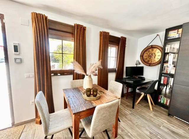 2 Zimmer Bungalow zu verkaufen in La Torreta, Torrevieja - 175.000 € (Ref: 9750837)