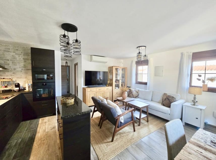 2 quarto Bungalow para venda em La Torreta - 175 000 € (Ref: 9750837)