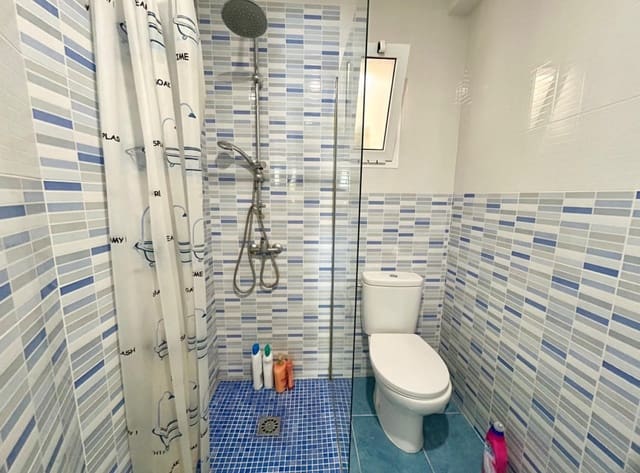 2 bedroom Bungalow for sale in San Luis, Torrevieja - € 115,000 (Ref: 9802909)