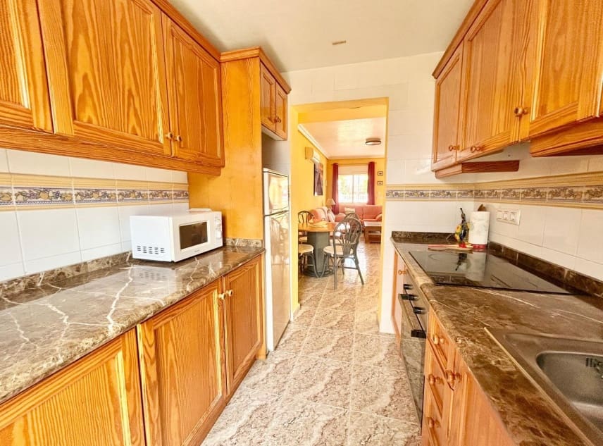 3 bedroom Villa for sale in La Torreta with pool garage - € 179,950 (Ref: 9823488)