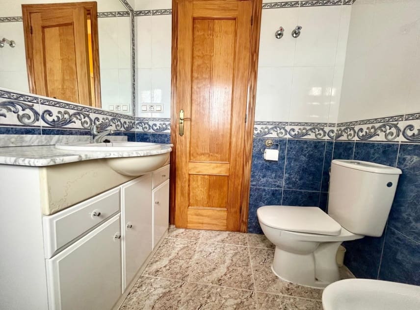 3 bedroom Villa for sale in La Torreta with pool garage - € 179,950 (Ref: 9823488)
