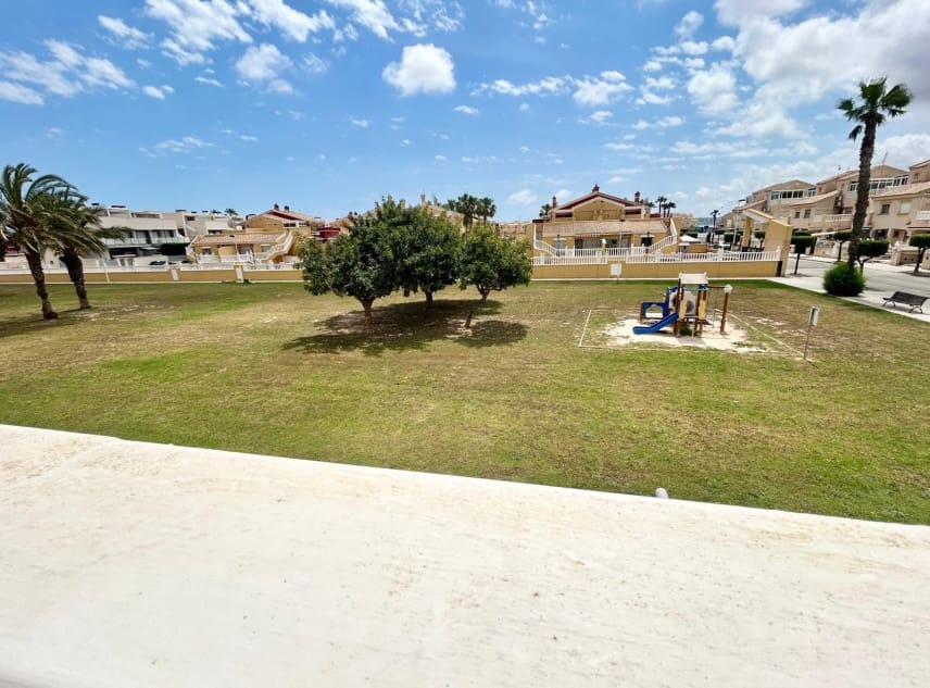 3 bedroom Villa for sale in La Torreta with pool garage - € 179,950 (Ref: 9823488)