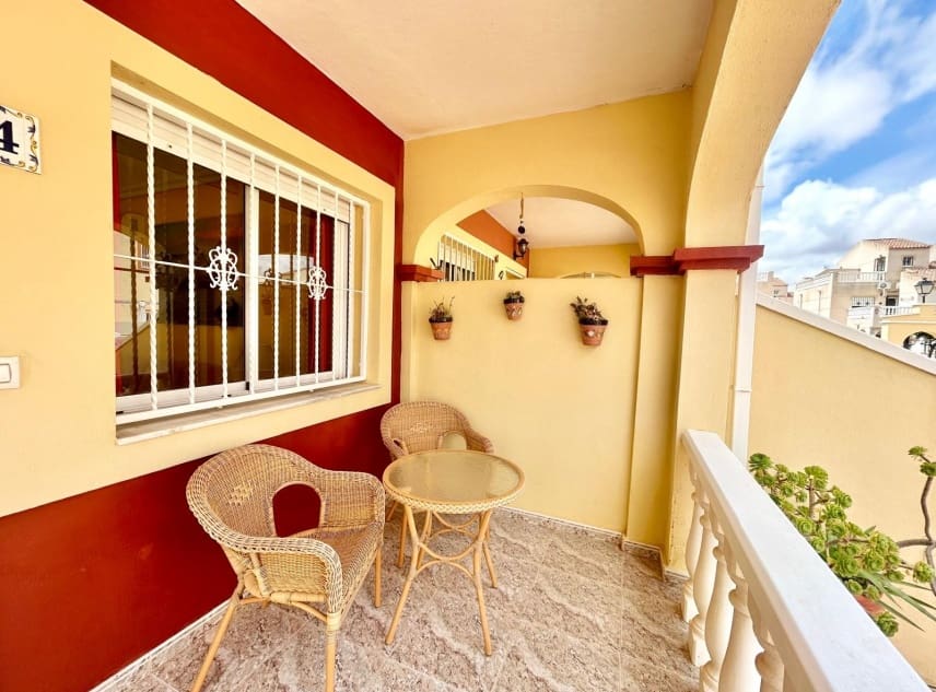 3 bedroom Villa for sale in La Torreta with pool garage - € 179,950 (Ref: 9823488)
