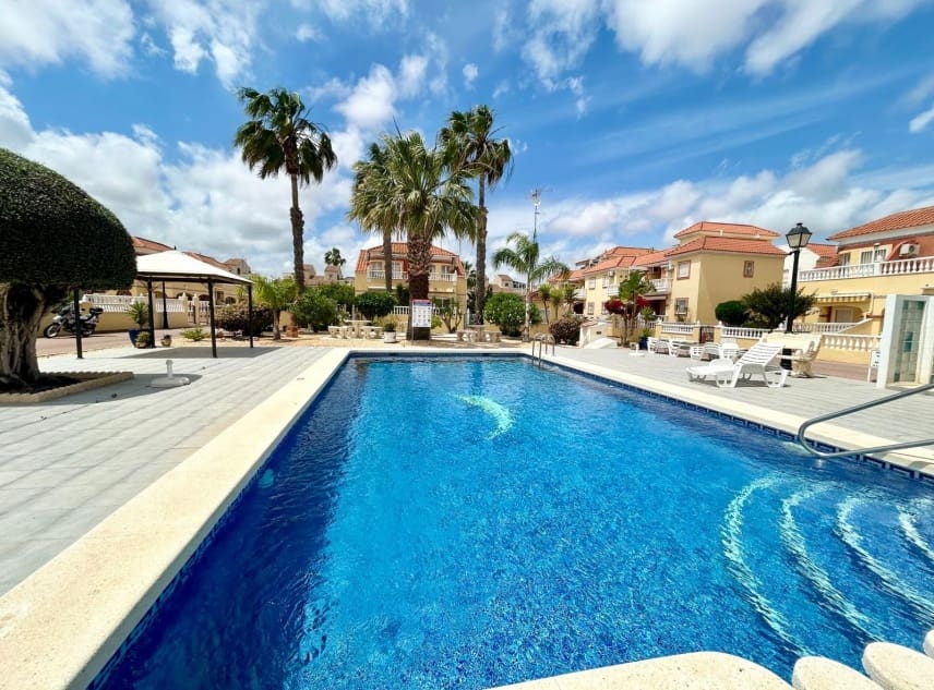 3 bedroom Villa for sale in La Torreta with pool garage - € 179,950 (Ref: 9823488)