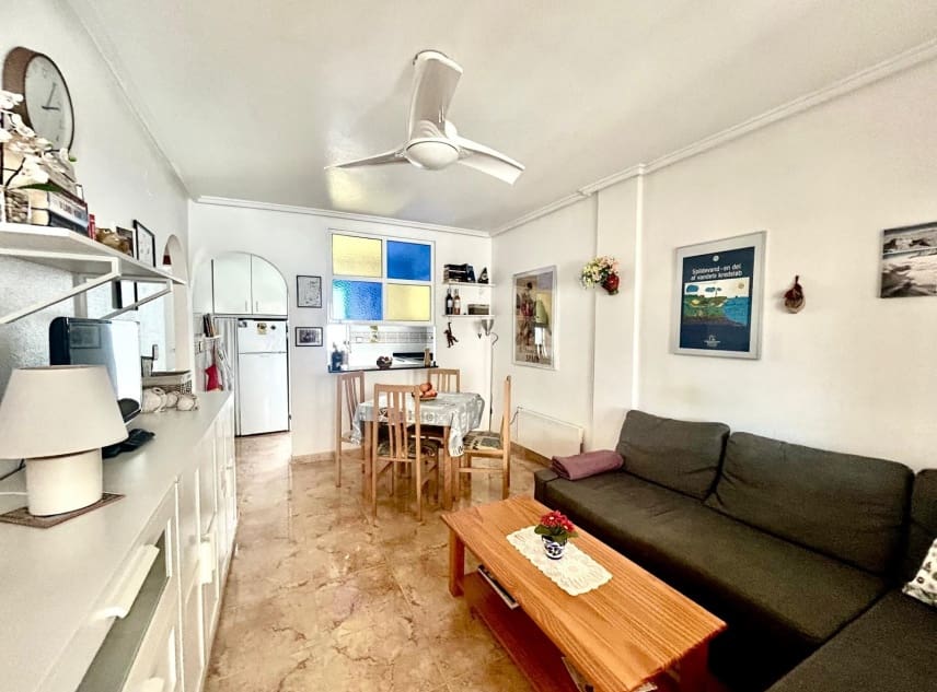 2 chambre Bungalow à vendre à Torrevieja avec piscine garage - 139 950 € (Ref: 9850547)