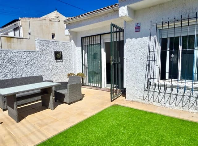 2 soveværelse Bungalow til salg i El Limonar, Torrevieja med swimmingpool - € 139.950 (Ref: 9854326)