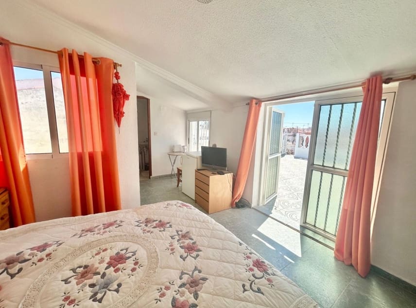 3 quarto Bungalow para venda em San Luis - 129 950 € (Ref: 9872780)