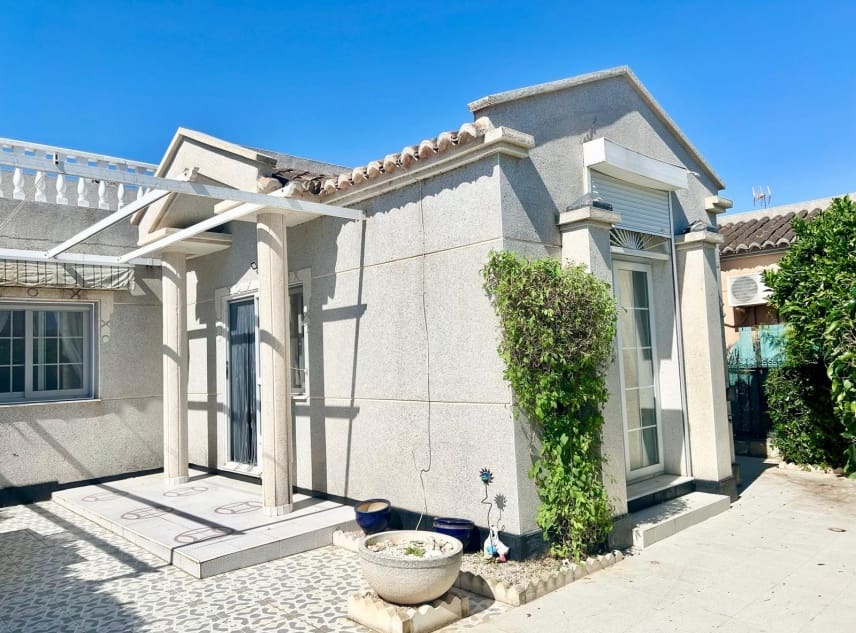 2 quarto Bungalow para venda em La Torreta com piscina garagem - 169 950 € (Ref: 9876240)