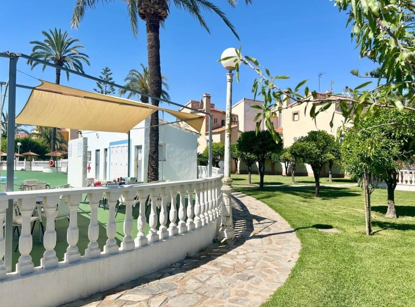 2 quarto Bungalow para venda em La Torreta com piscina garagem - 169 950 € (Ref: 9876240)