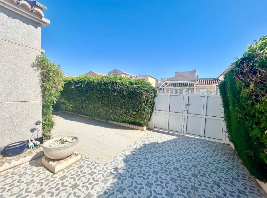 2 quarto Bungalow para venda em La Torreta com piscina garagem - 169 950 € (Ref: 9876240)