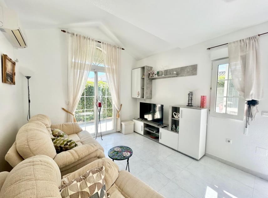 2 quarto Bungalow para venda em La Torreta com piscina garagem - 169 950 € (Ref: 9876240)