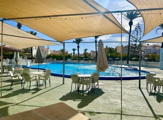 2 quarto Bungalow para venda em La Torreta, Torrevieja com piscina garagem - 169 950 € (Ref: 9876240)