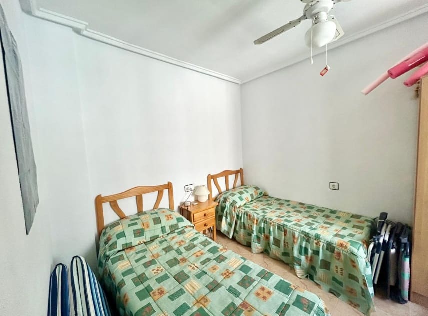 2 camera da letto Bungalow in vendita in Torrevieja con piscina - 119.950 € (Rif: 9882506)