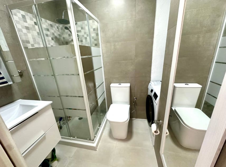 Bungalow de 2 habitaciones en El Chaparral en venta con piscina - 119.950 € (Ref: 9899269)