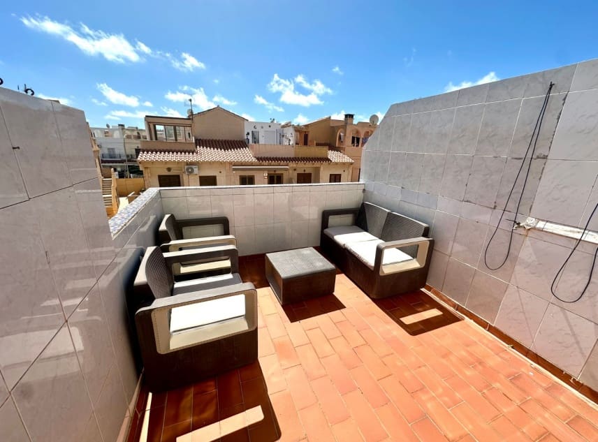 Bungalow de 2 habitaciones en El Chaparral en venta con piscina - 119.950 € (Ref: 9899269)