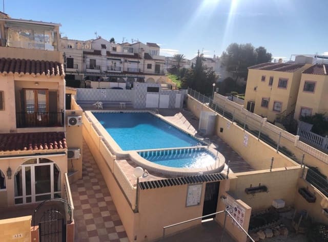 Bungalow de 2 habitaciones en El Chaparral, Torrevieja en venta con piscina - 119.950 € (Ref: 9899269)
