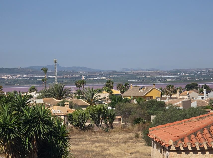 2 bedroom Bungalow for sale in El Chaparral with pool - € 129,950 (Ref: 9925191)