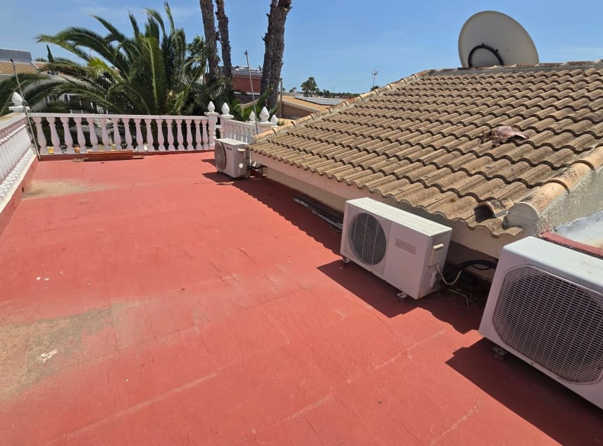 3 slaapkamer Villa te koop in San Luis met zwembad garage - € 339.950 (Ref: 9926344)