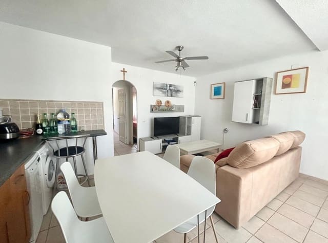 2 soverom Bungalow til salgs i El Chaparral, Torrevieja med svømmebasseng - € 126 000 (Ref: 9961688)