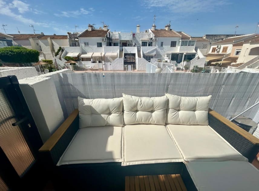 2 bedroom Bungalow for sale in El Chaparral with pool - € 126,000 (Ref: 9961688)