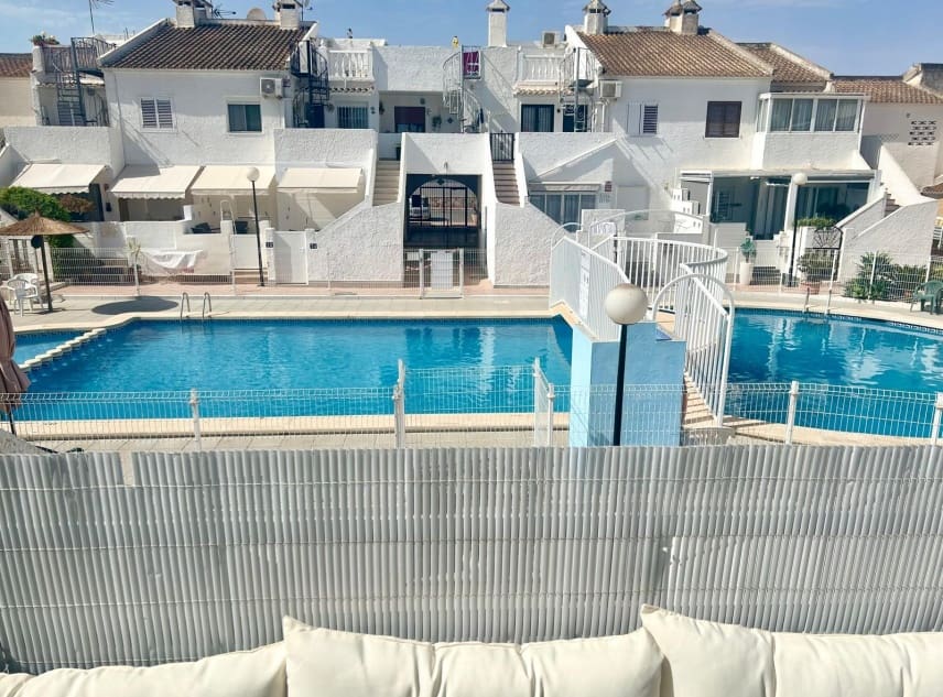 2 bedroom Bungalow for sale in El Chaparral with pool - € 126,000 (Ref: 9961688)