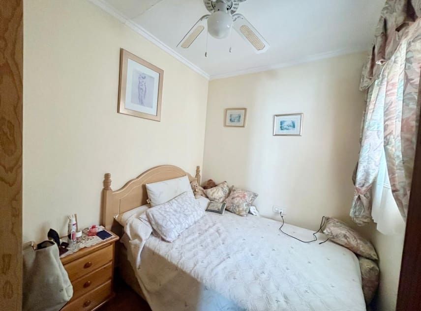 2 camera da letto Casa in vendita in El Chaparral con piscina - 135.000 € (Rif: 9964479)