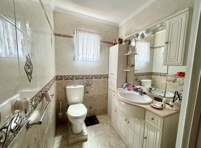 2 camera da letto Casa in vendita in El Chaparral con piscina - 135.000 € (Rif: 9964479)