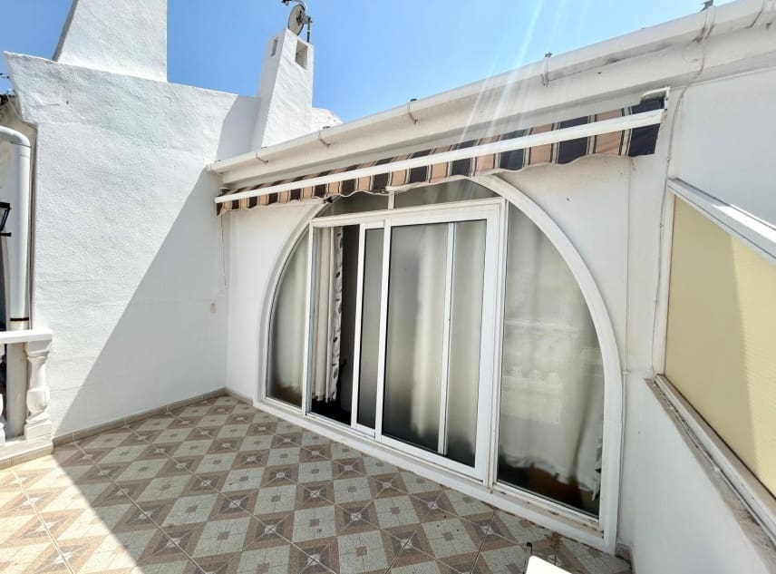 2 camera da letto Casa in vendita in El Chaparral con piscina - 135.000 € (Rif: 9964479)