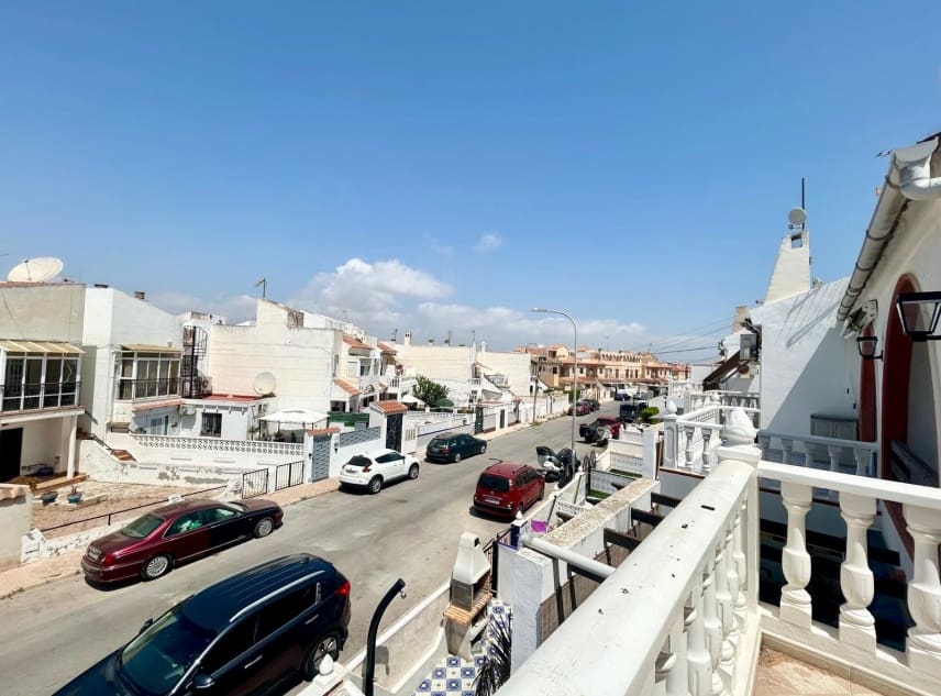 2 camera da letto Casa in vendita in El Chaparral con piscina - 135.000 € (Rif: 9964479)
