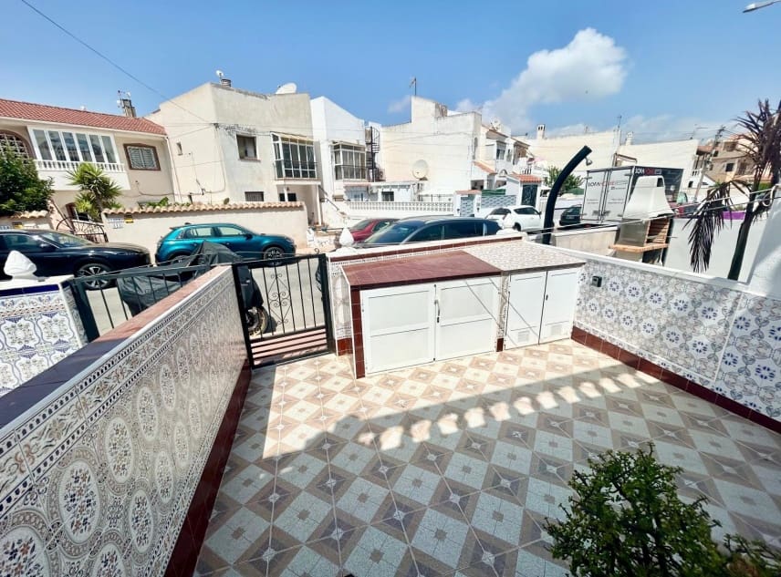 2 camera da letto Casa in vendita in El Chaparral con piscina - 135.000 € (Rif: 9964479)