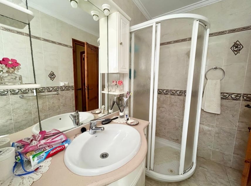 2 camera da letto Casa in vendita in El Chaparral con piscina - 135.000 € (Rif: 9964479)