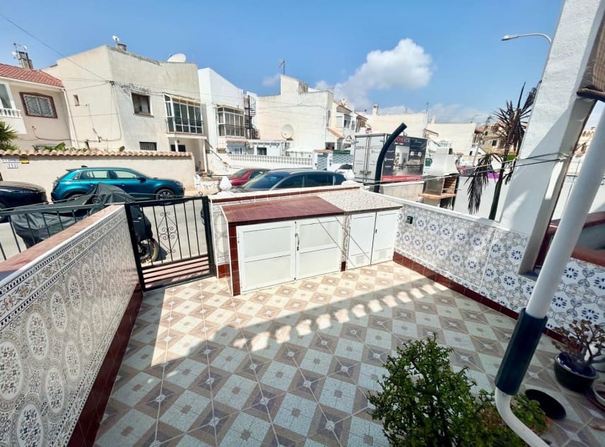 2 camera da letto Casa in vendita in El Chaparral con piscina - 135.000 € (Rif: 9964479)