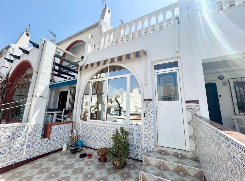2 camera da letto Casa in vendita in El Chaparral con piscina - 135.000 € (Rif: 9964479)