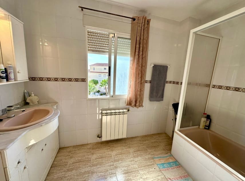 3 bedroom Apartment for sale in San Luis with pool - € 189,000 (Ref: 9964480)