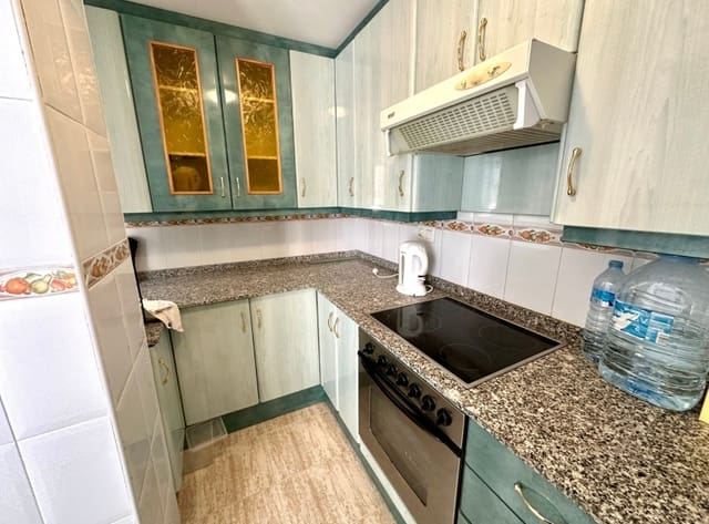3 quarto Apartamento para venda em San Luis, Torrevieja com piscina - 189 000 € (Ref: 9964480)