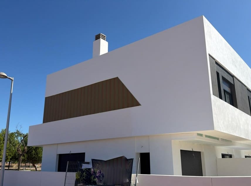 3 slaapkamer Huis te koop in Pilar de la Horadada met zwembad garage - € 485.900 (Ref: 9986071)