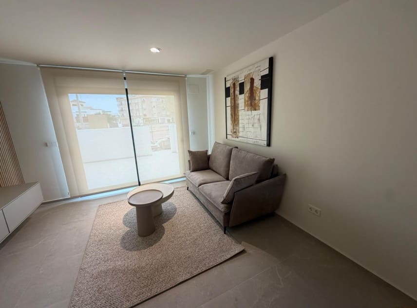 3 slaapkamer Huis te koop in Pilar de la Horadada met zwembad garage - € 485.900 (Ref: 9986071)