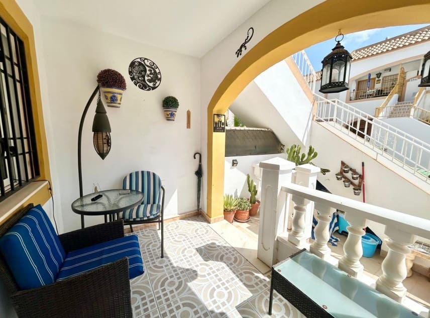 2 sovrum Bungalow till salu i Torrevieja med pool garage - 129 000 € (Ref: 9997958)