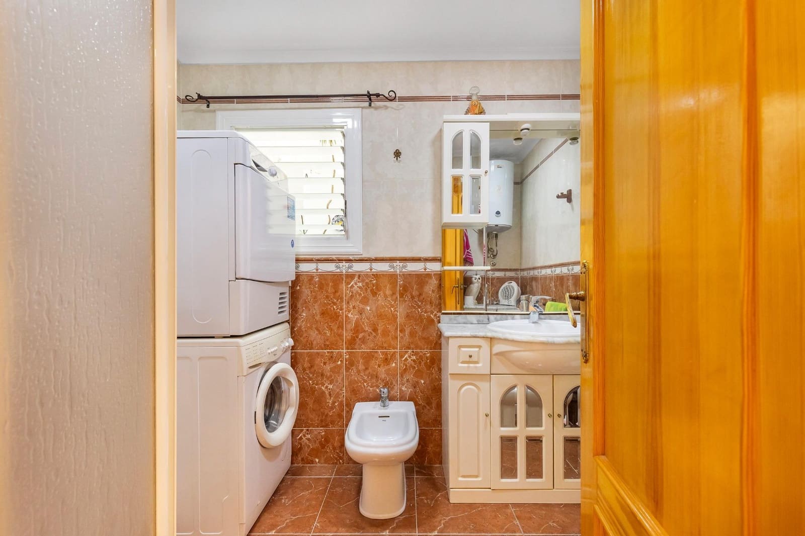 2 slaapkamer Flat te koop in Torrevieja - € 169.900 (Ref: 10006138)