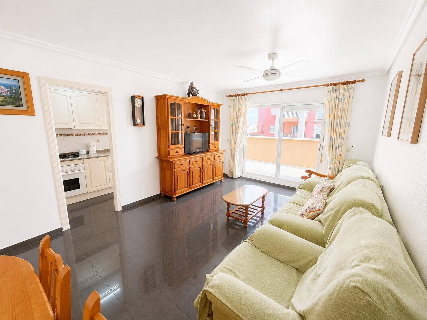 2 soveværelse Penthouse til salg i Torrevieja med garage - € 180.000 (Ref: 10008190)