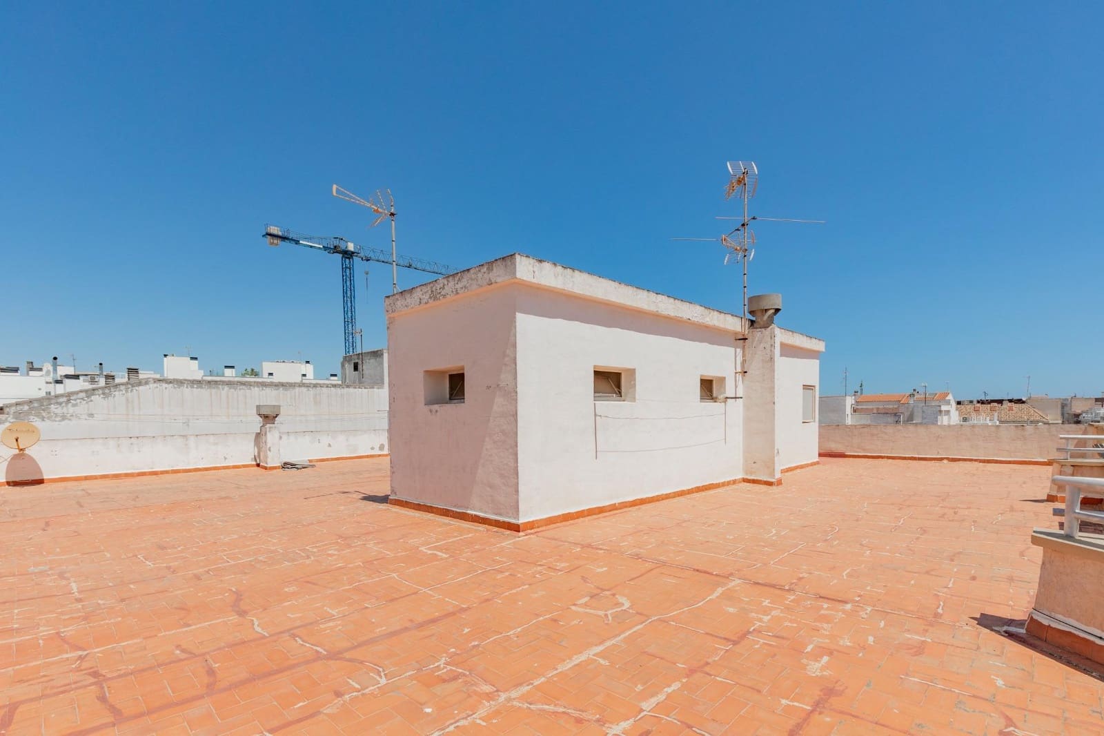 3 soveværelse Lejlighed til salg i Torrevieja med garage - € 219.900 (Ref: 10012761)