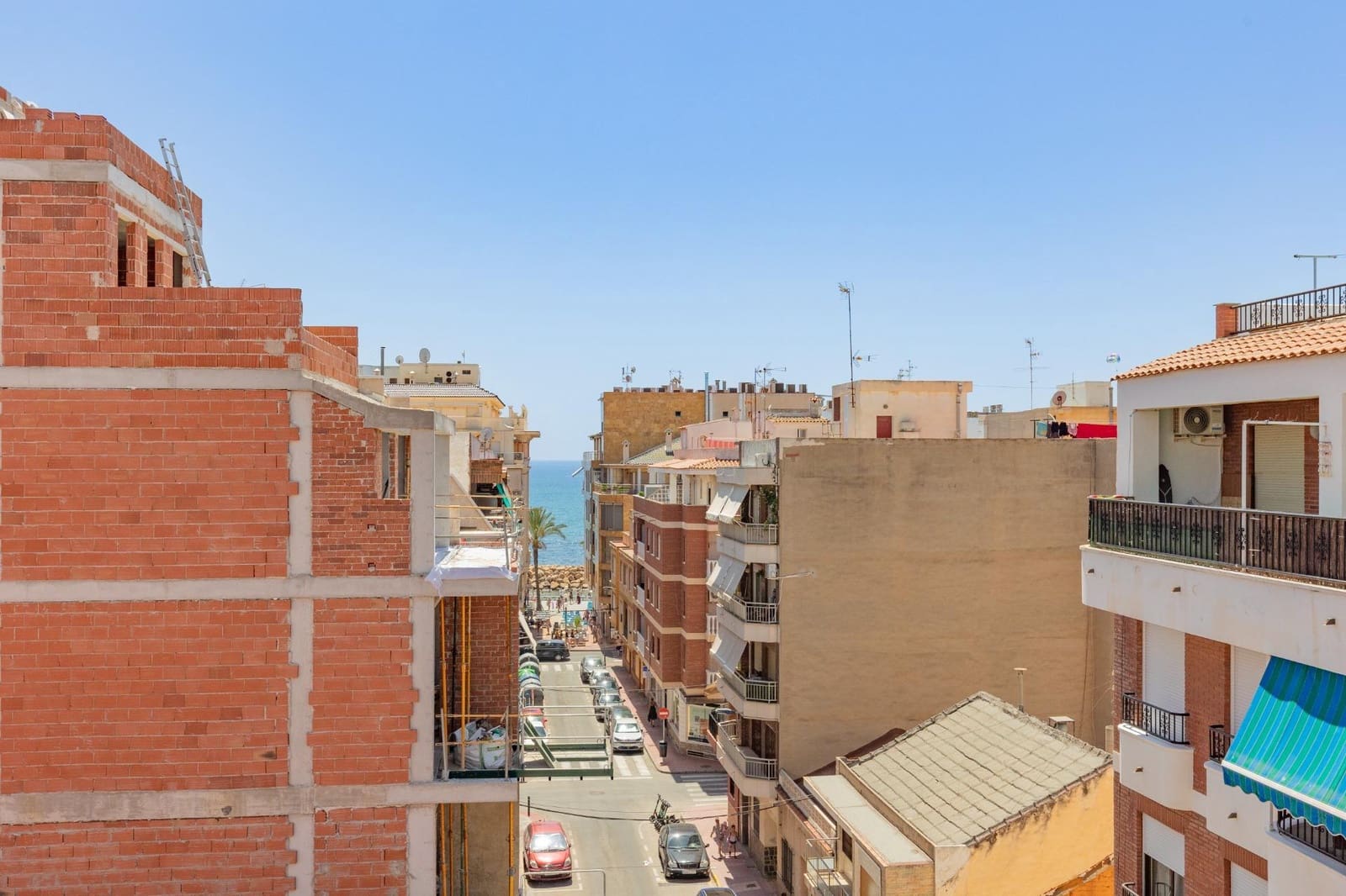 3 soveværelse Lejlighed til salg i Torrevieja med garage - € 219.900 (Ref: 10012761)