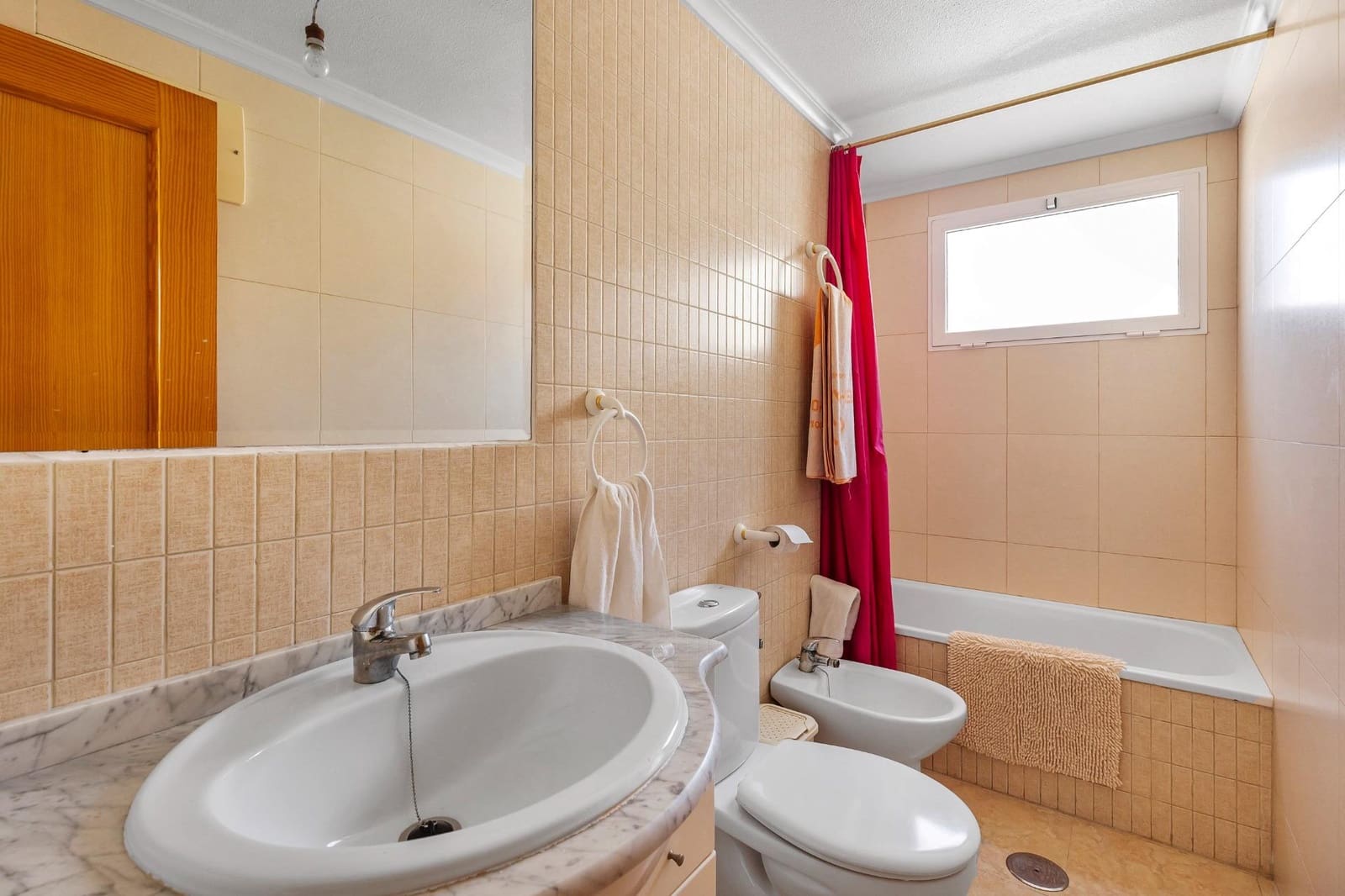 2 sypialnia Mieszkanie na sprzedaż w Torrevieja z basenem garażem - 129 000 € (Ref: 10012762)