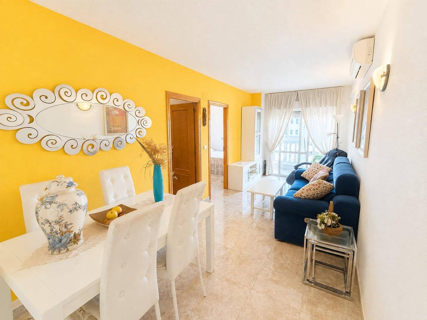 2 soveværelse Lejlighed til salg i Torrevieja med swimmingpool garage - € 135.000 (Ref: 10017003)