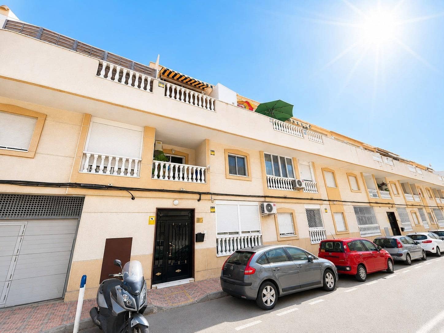 1 Zimmer Apartment zu verkaufen in Torrevieja mit Pool - 107.260 € (Ref: 10017004)
