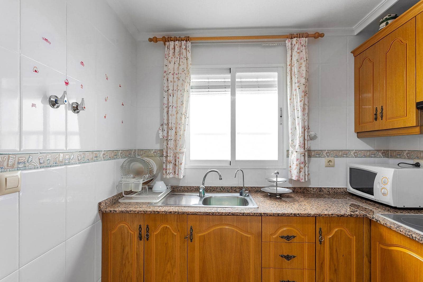 2 bedroom Apartment for sale in Torrevieja - € 190,900 (Ref: 10027693)