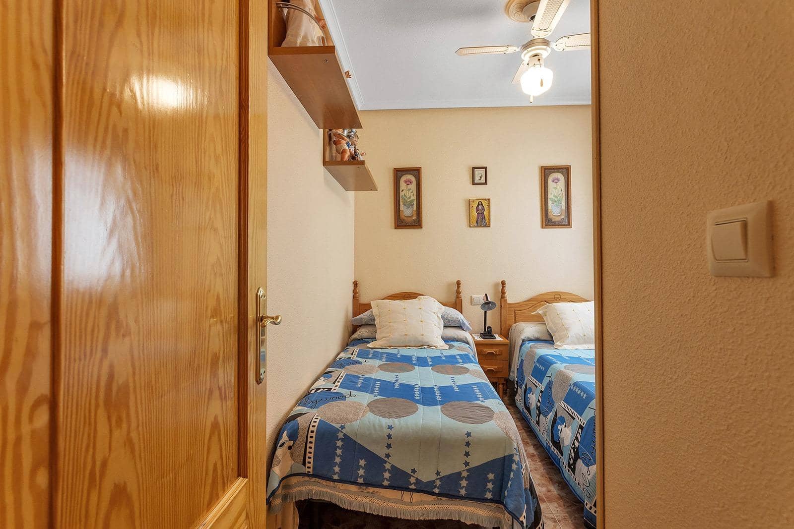 2 bedroom Apartment for sale in Torrevieja - € 190,900 (Ref: 10027693)