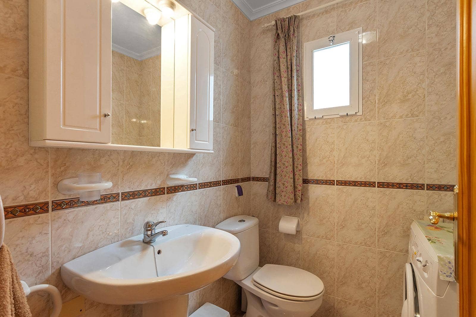 2 bedroom Apartment for sale in Torrevieja - € 190,900 (Ref: 10027693)